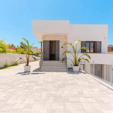 Nyaraló Jox House