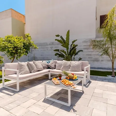 Jox House Nyaraló